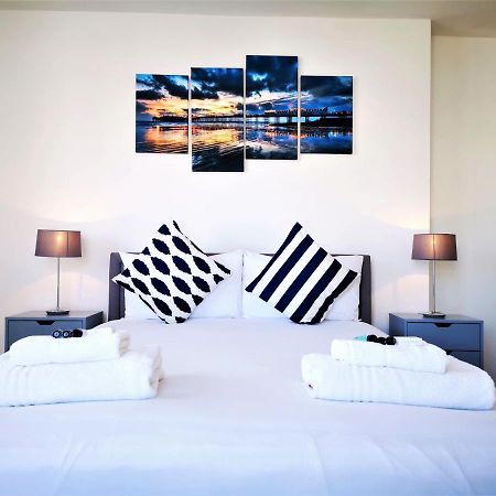 Marina Living With Parking, Balcony, Quiet And Secure Apartment Brighton Exterior photo